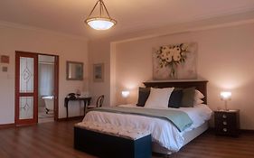 Hartley Manor Guest House